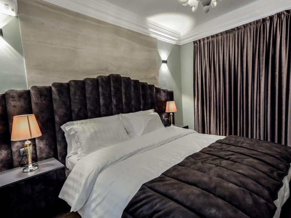 Hotel Vila Tirana Zewnętrze zdjęcie