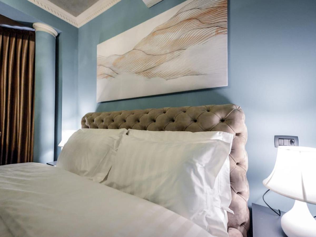 Hotel Vila Tirana Zewnętrze zdjęcie