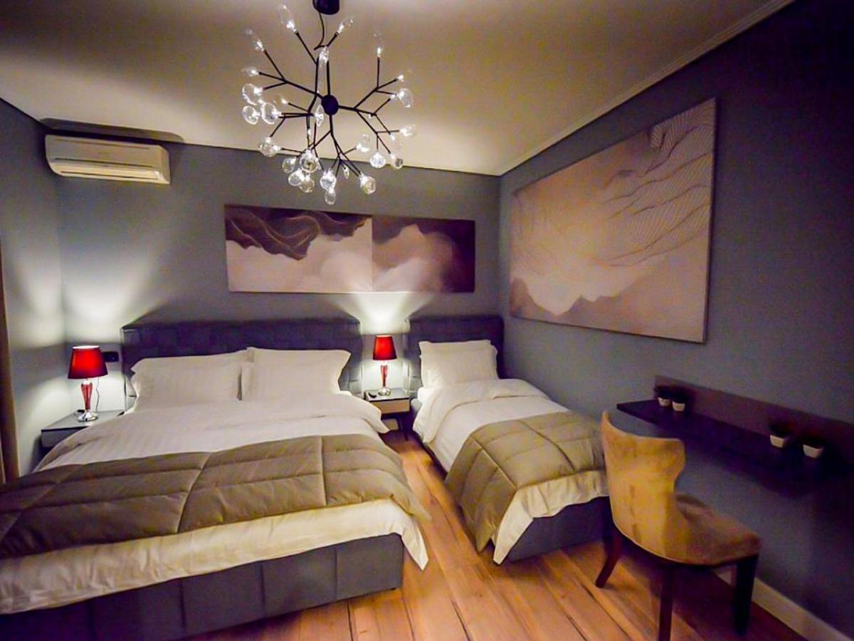 Hotel Vila Tirana Zewnętrze zdjęcie