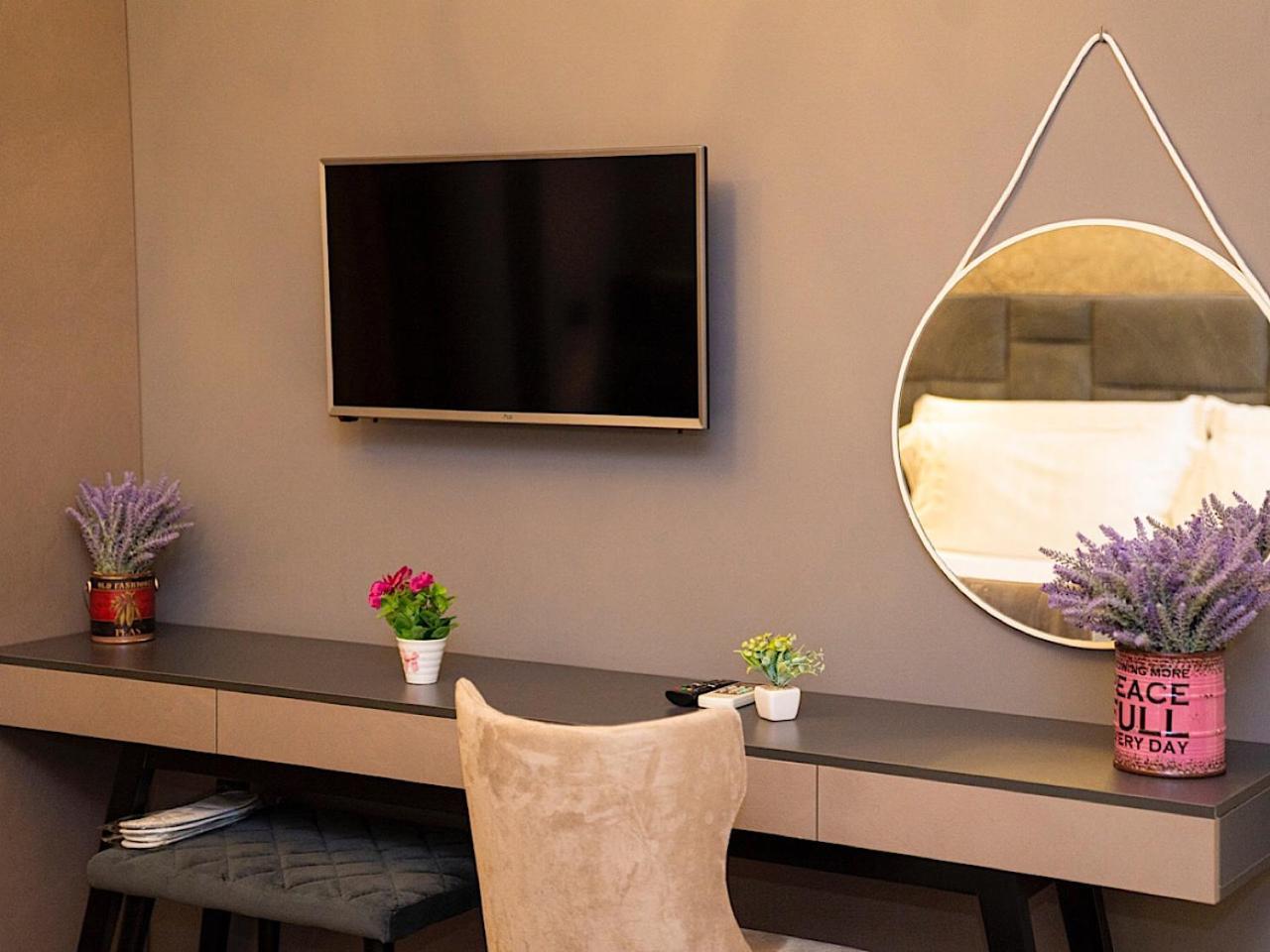 Hotel Vila Tirana Zewnętrze zdjęcie